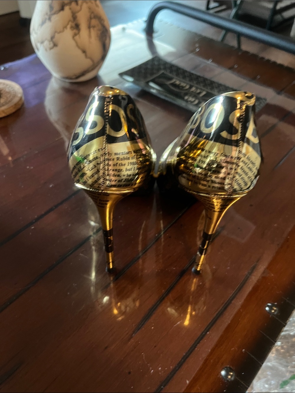 GORGEOUS Steve Madden Metallic Gold Pointed-Toe 'Flawless' Stiletto Pumps - Picture 4 of 5
